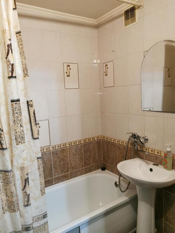 2 Комн Квартира В Центре По Пушкина Qostanay Esterno foto