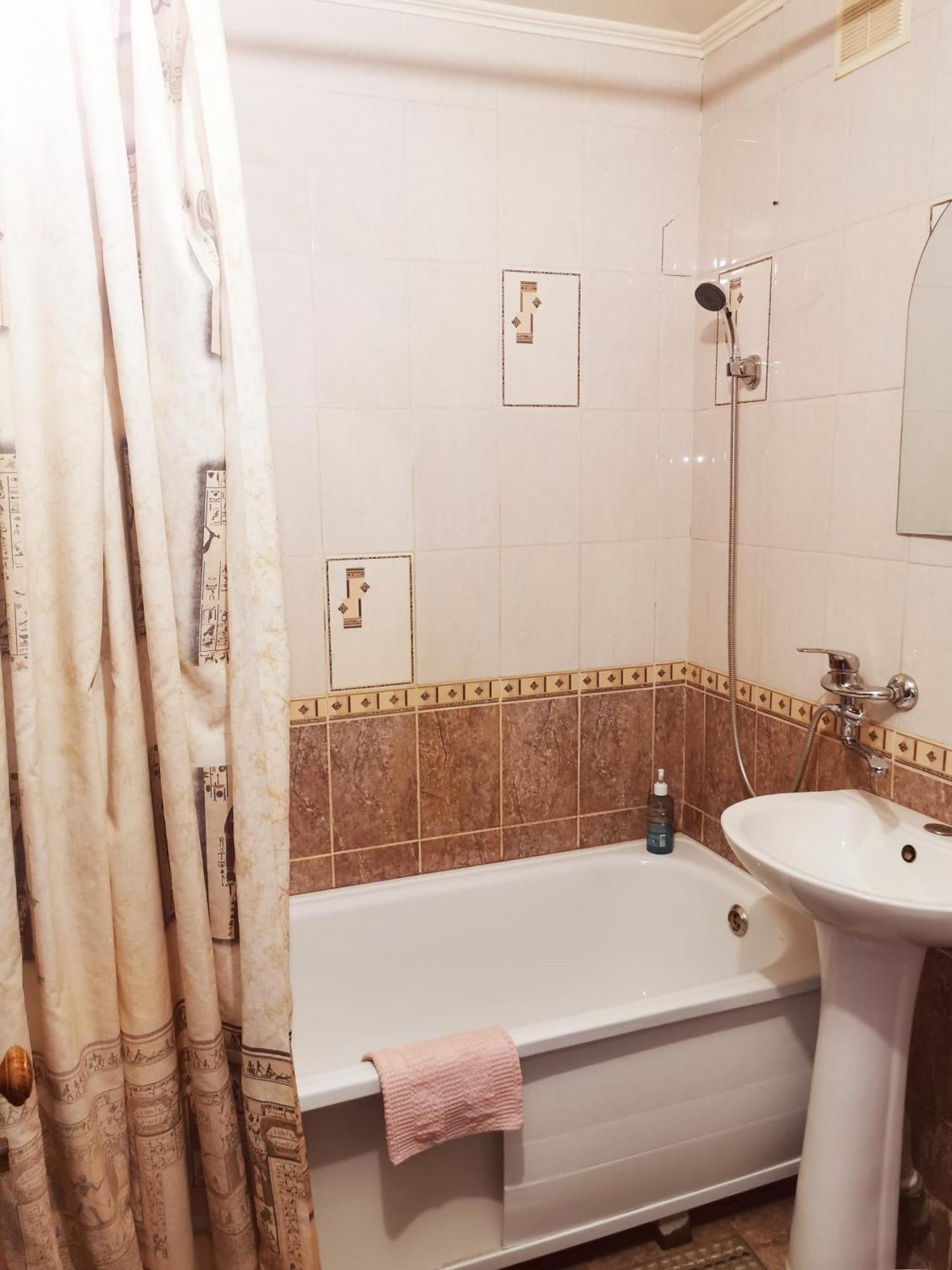 2 Комн Квартира В Центре По Пушкина Qostanay Esterno foto